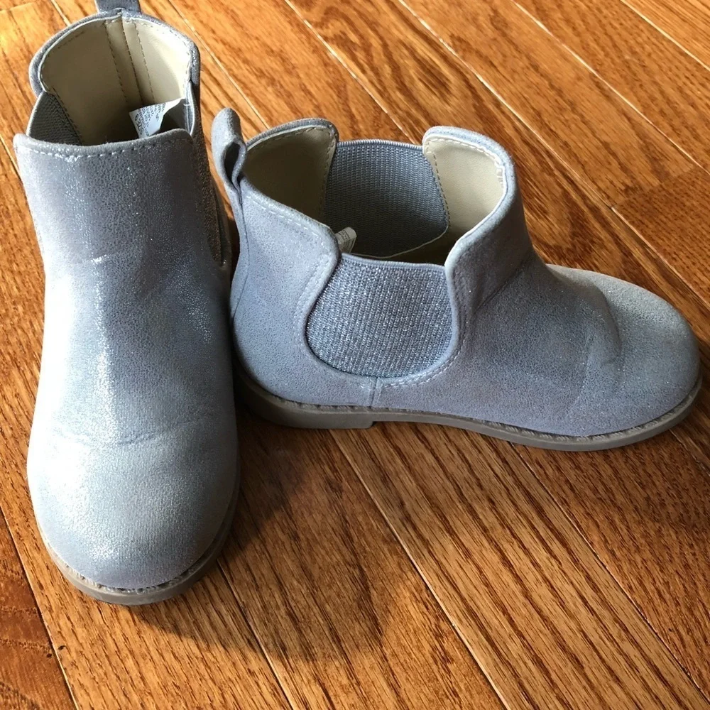 Gymboree silver metallic